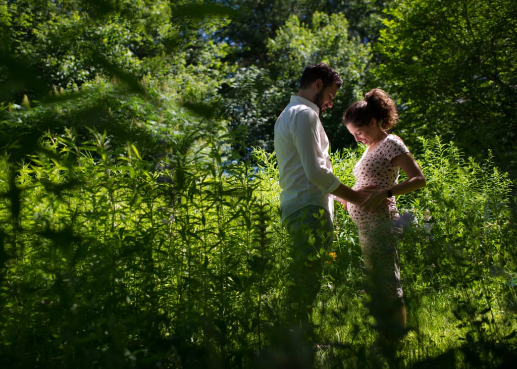 Sarah & Saum - A Maternity Moment